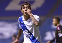 Omar Fernández en partido con el Puebla