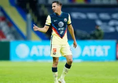 Mauro Lainez en acción con América