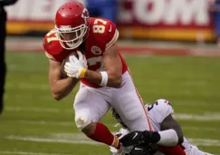 Travis Kelce en festejo con los Kansas City Chiefs