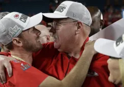 Andy Reid junto a su hijo Britt