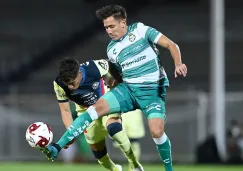 Jonathan Díaz durante un partido con Santos