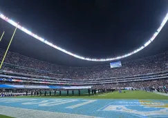 Estadio Azteca en el juego entre los Chargers y los Chiefs