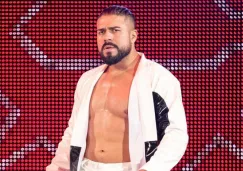 Andrade aún no define su futuro dentro de la lucha libre