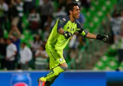 Oswaldo Sánchez en partido 