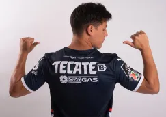 Así luce el TECATE 18+ en la playera de Rayados