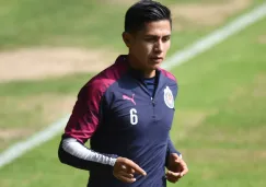 Dieter Villalpando en un entrenamiento de Chivas