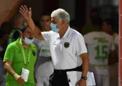 Ricardo Ferretti durante un partido con Juárez