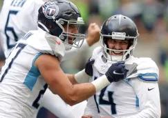 Randy Bullock es felicitado por el Gol de Campo del triunfo