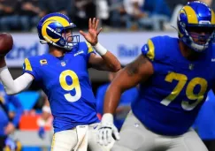 Matthew Stafford en acción con Rams