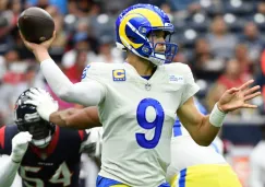 Matthew Stafford en acción con Rams