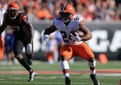 Nick Chubb en duelo los Browns