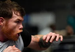 Canelo Álvarez en un entrenamiento