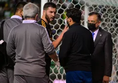 Gignac se enfrenta al doctor Armando Ruíz