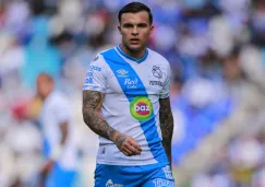 Christian Tabó jugando partido con Puebla en la Liga MX