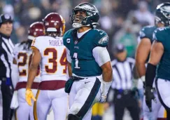 Jalen Hurts tras una anotación de los Eagles