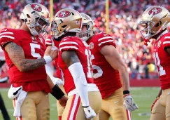 Jugadores de 49ers celebrando un TD