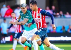 Chivas jugando partido amistoso en Estados Unidos ante León