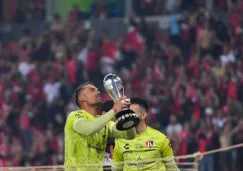 Jugadores de Atlas celebrando en título ante León