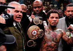 Gervonta Davis festejando victoria tras vencer a Rolando Romero