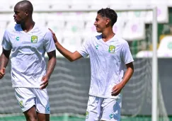 Jugadores de León en acción durante la pretemporada