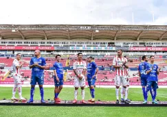 Necaxa presentó sus uniformes en el Victoria