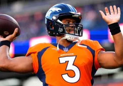 Russell Wilson de los Broncos de Denver previo a un juego de pretemporada