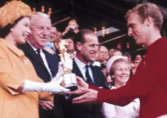 La Reina Isabel II entregó la Copa en el Mundial del 66