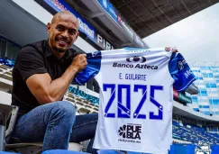 Emanuel Gularte en el estadio Cuauhtémoc