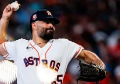 José Urquidy durante un juego de los Astros