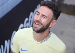 Miguel Layún con un pie fuera del América