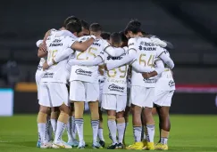 Jugadores de Pumas previo a un partido