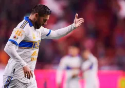 Gignac marcó golazo y rescató empate de Tigres ante Xolos para dormir en la cima