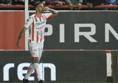 Édgar Méndez celebra el gol que le dio la victoria a Necaxa