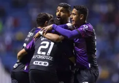 Rayados le da la vuelta a Puebla y dormirán como líderes de la Liga MX 