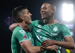 Santos Laguna en festejo de gol