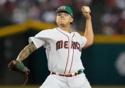 Julio Urías durante el juego vs Colombia en el CMB