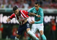 León y Chivas se verán las caras en duelo vital