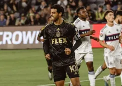 Carlos Vela festejando un gol de penal en Concacaf