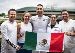 Miguel Reyes, Giuliana Olmos, Santiago González, Fernanda Contreras y Hans Verdugo en Wembley