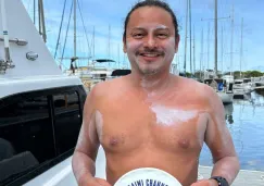 Ezequiel Becerril cruza a nado el Canal de Molokai en Hawai