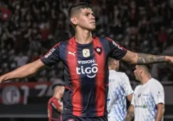 Robert Morales luego de anotar con Cerro Porteño