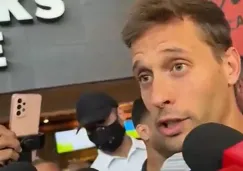 Sergio Canales habló a su llegada al aeropuerto