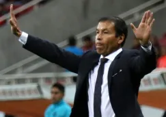 ¡El 'Profe' Cruz al rescate! El entrenador está entre la baraja de técnicos para llegar a Puebla 