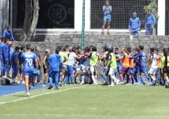 Preparador físico de Cruz Azul se va suspendido tras bronca ante Querétaro en la Sub 23 