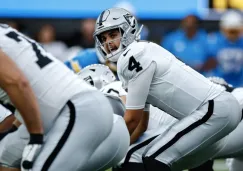 O'Connell durante su debut en la NFL con los Raiders