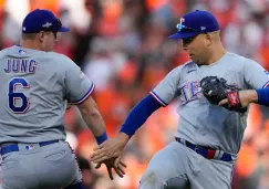 Los Texas Rangers sorprendieron a los Baltimore Orioles en el inicio de la serie divisional