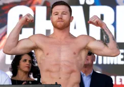 ¿Cuál es el rival obligatorio que tiene 'Canelo' Álvarez?