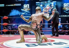 Máscara Dorada celebra su campeonato en el CMLL