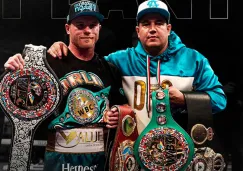 Canelo y Eddy Reynoso tras un combate