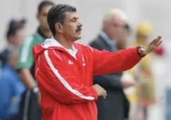 Ferretti dirigiendo a los Diablos Rojos de Toluca